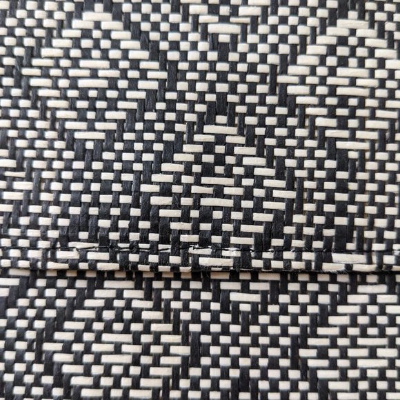 Woven envelope clutch bag - Picture 3 of 4